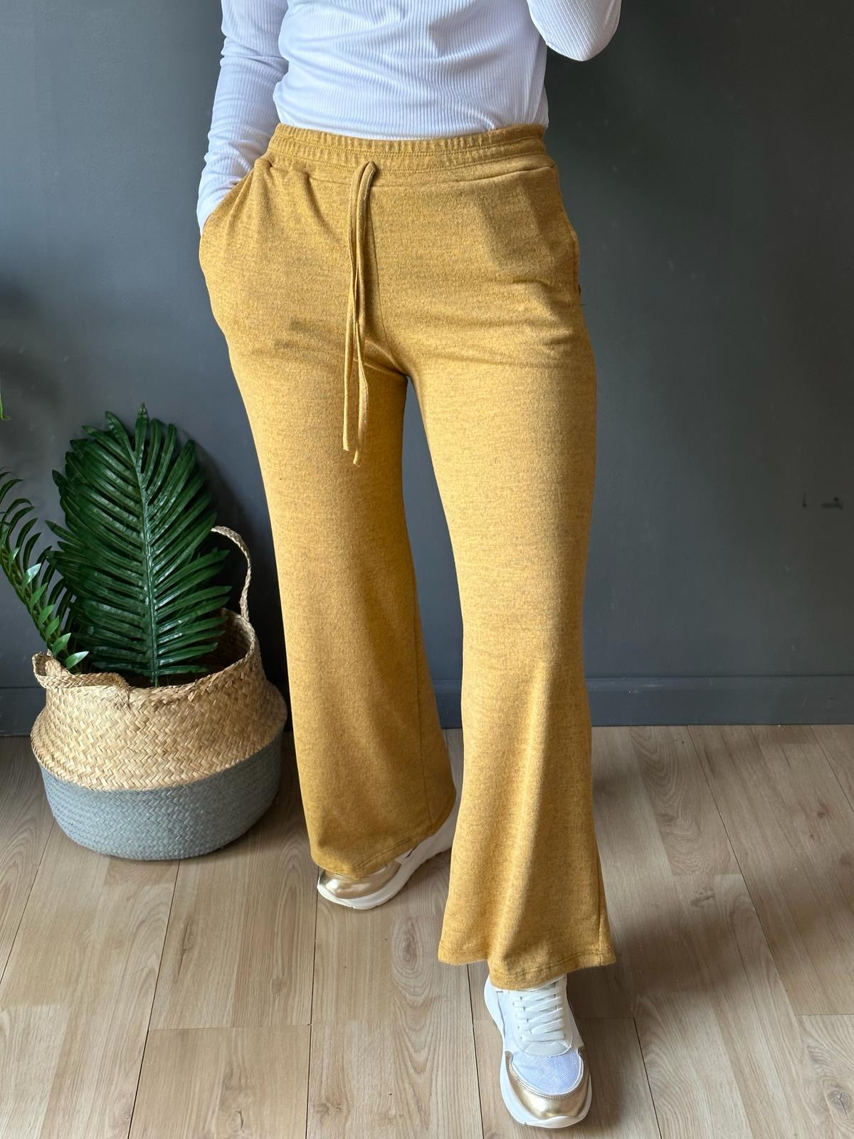 Pantalón lanilla