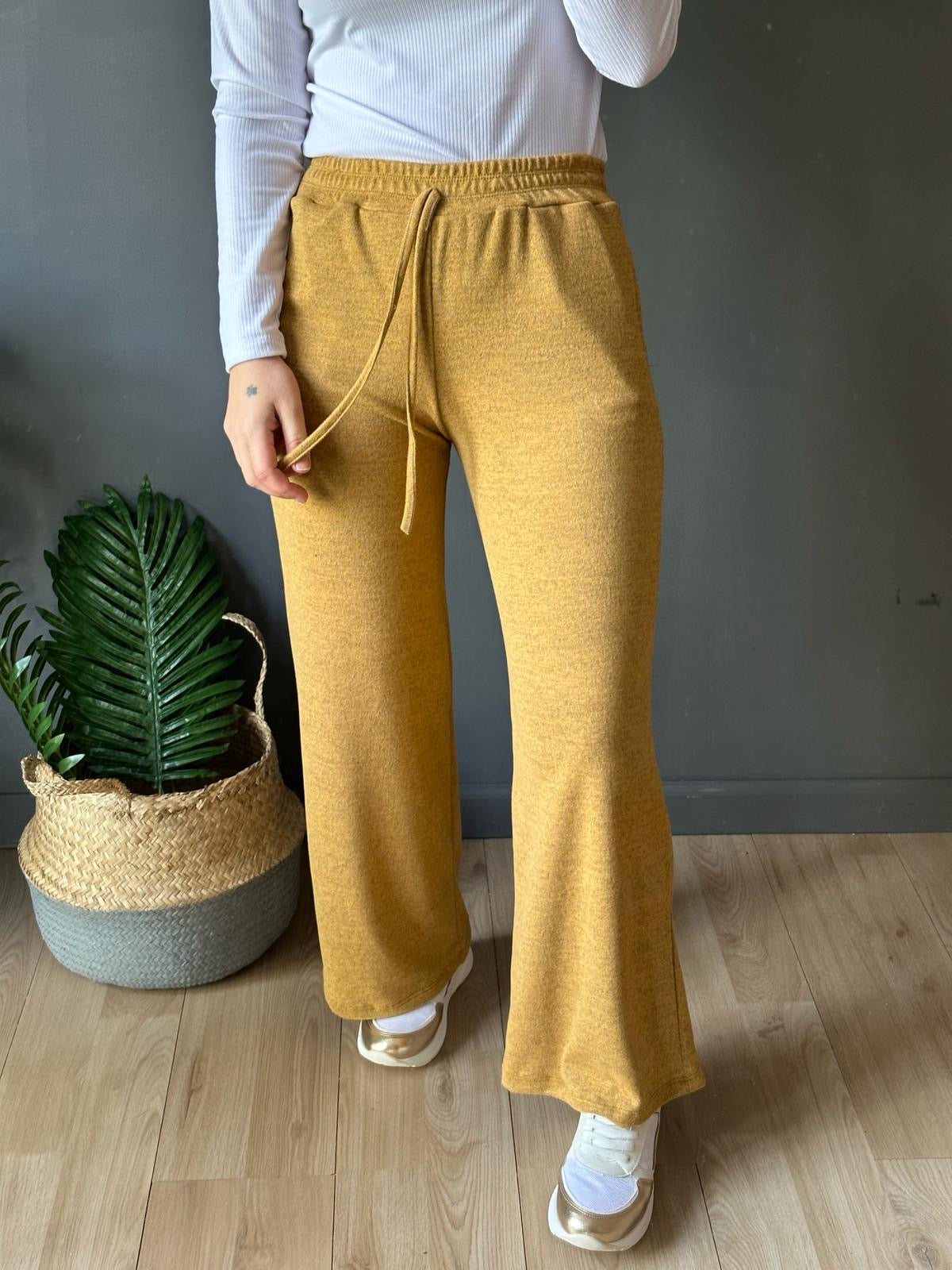 Pantalón lanilla