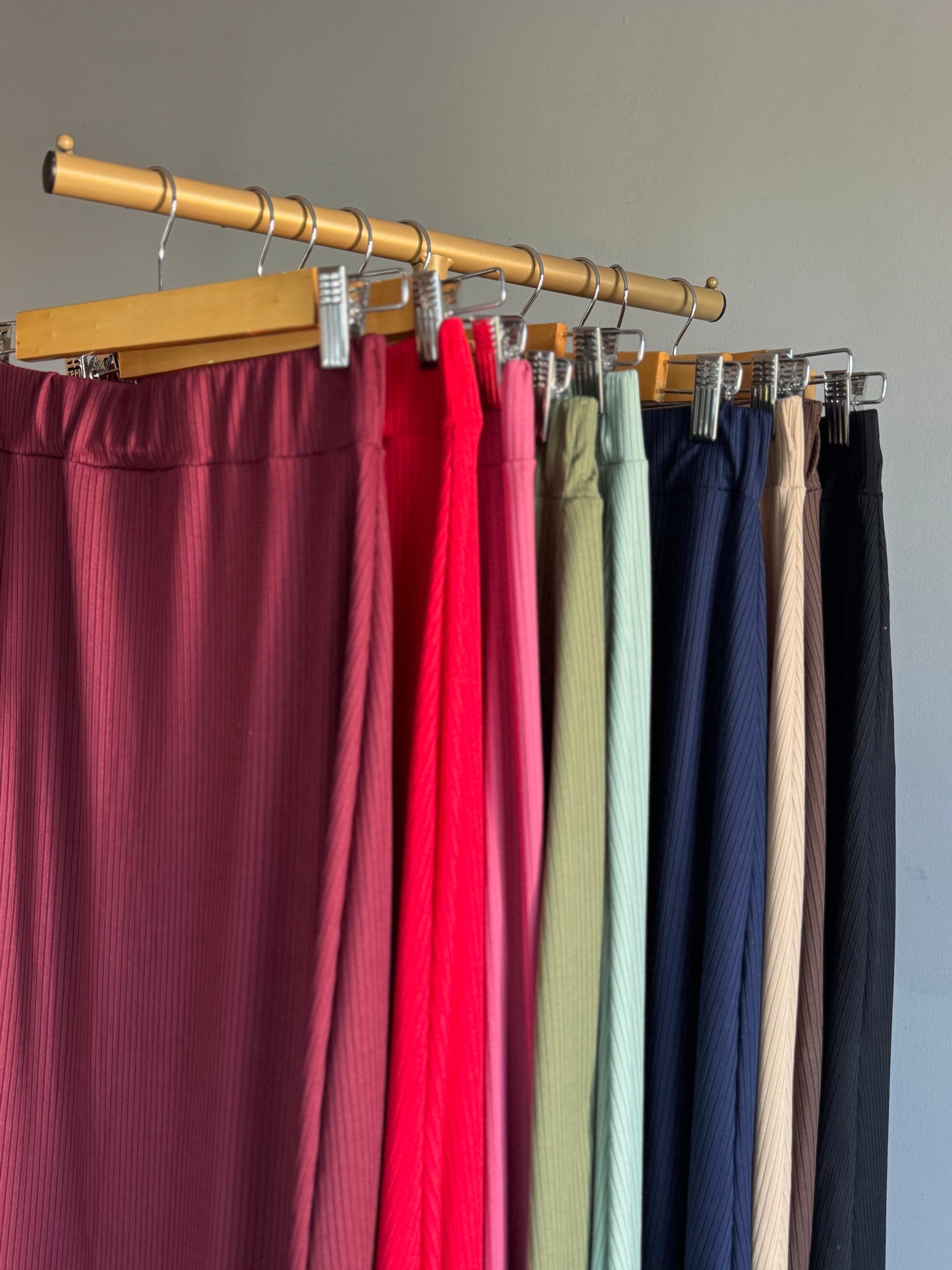 Pollera morley con tajo